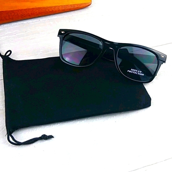 Black Wayfarer 100% UV Protection Sunglasses - Picture 8 of 12